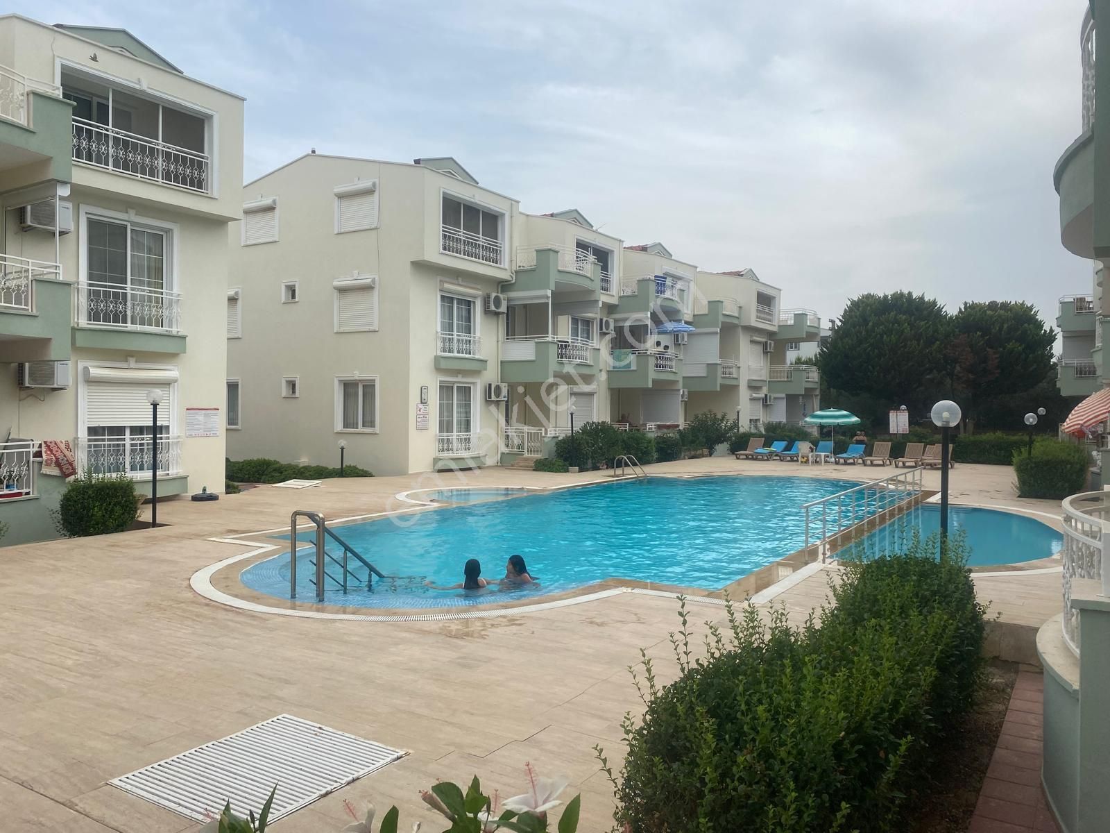 Didim Efeler Satılık Daire Didim'de Havuzlu Sitede Satılık 2+1 Daire