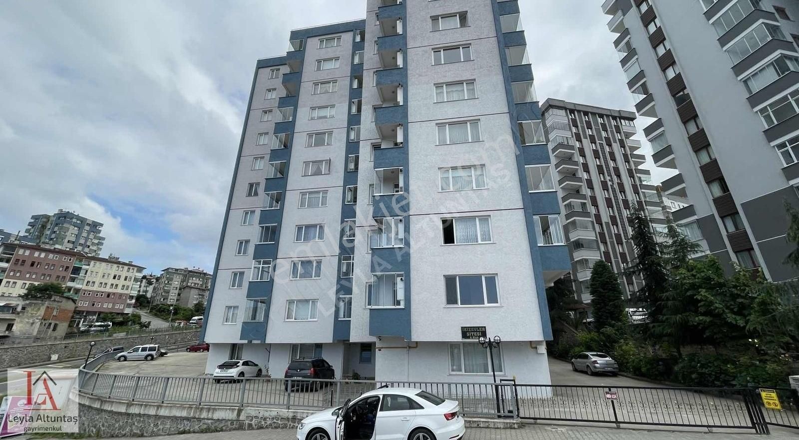 Ortahisar 2 Nolu Erdoğdu Satılık Daire İKIZEVLER SİTESİNDE SATILIK FIRSAT 3+1 DAİRE