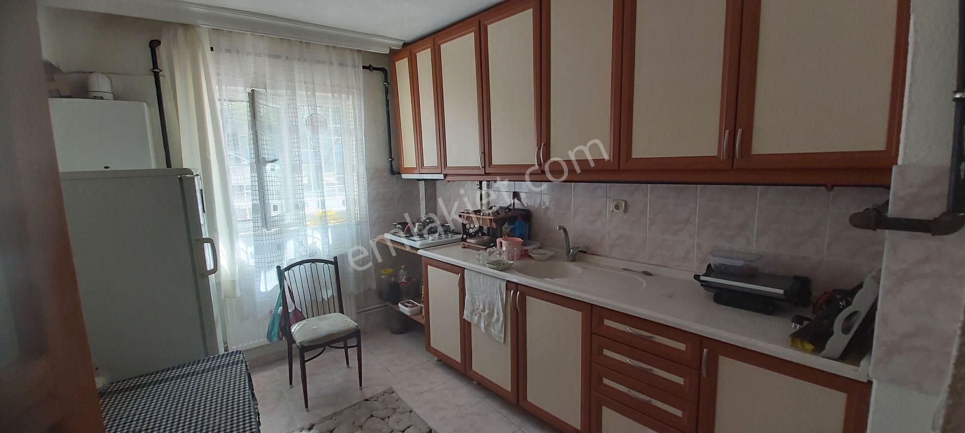 Pamukkale Kınıklı Kiralık Daire Ender Uysal Gayrimenkulden Kınıklı Da 2+1 Eşyalı Bahçekatı..