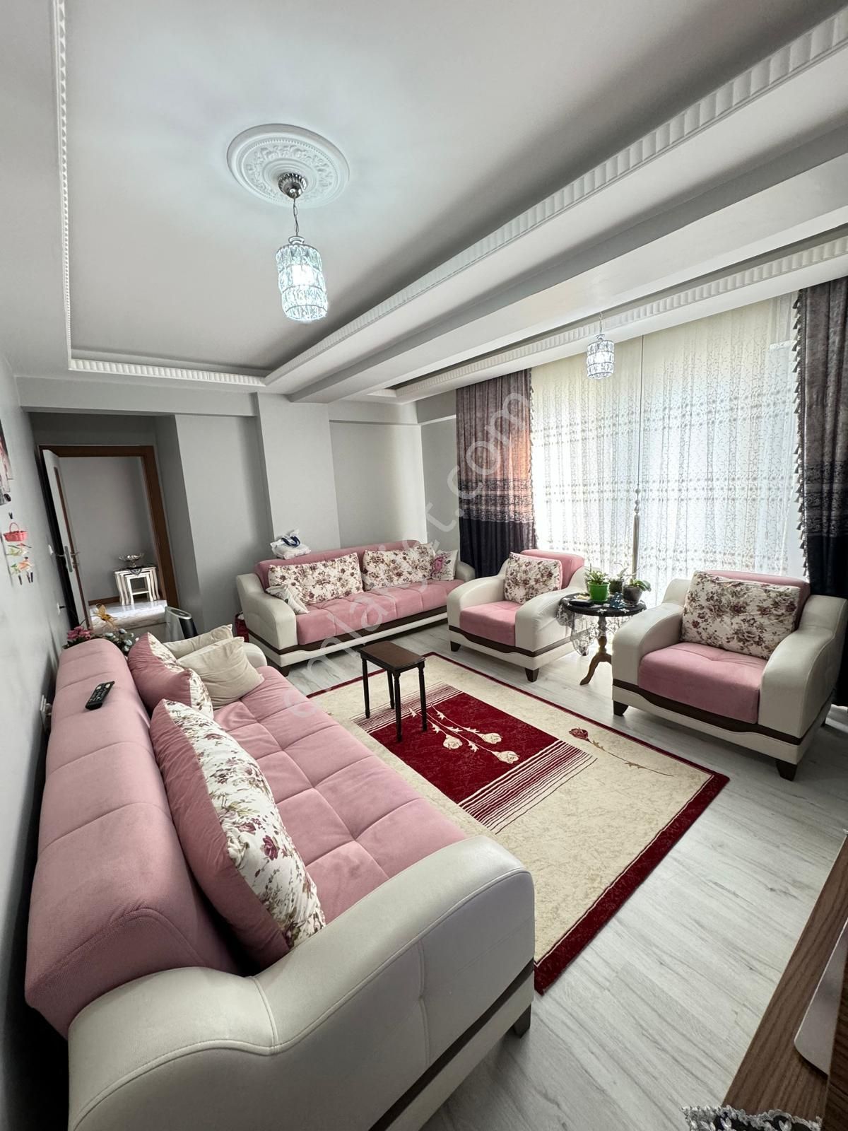 Çorlu Hatip Satılık Daire  HATİP MAHALLESİNDE YOLA CEPHE  2+1  SATILIK DAİRE 