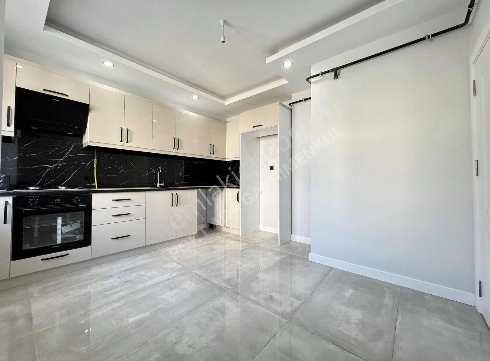 Darıca Emek Satılık Daire BAYRAMOĞLU EMEK MAHALLESİ 3+1 165M² YERDEN ISITMALI DUBLEKS