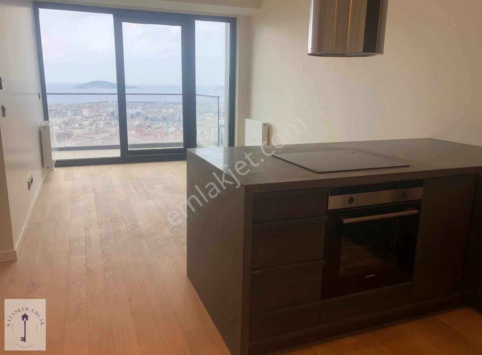 Maltepe Zümrütevler Kiralık Daire MALTEPE,TABLO ADALAR SİTESİNDE 7/24 GÜVENLİKLİ HAVUZLU