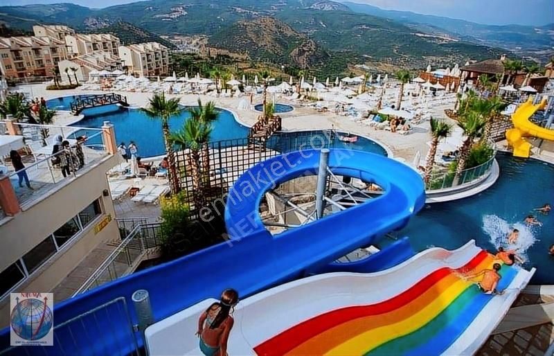 Kuşadası Turistik Tesis İçerisinde Muhteşem Jakuzili Çatıdubleks - Görsel 17