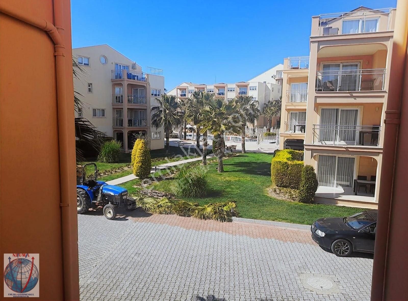 Kuşadası Turistik Tesis İçerisinde Muhteşem Jakuzili Çatıdubleks - Görsel 11