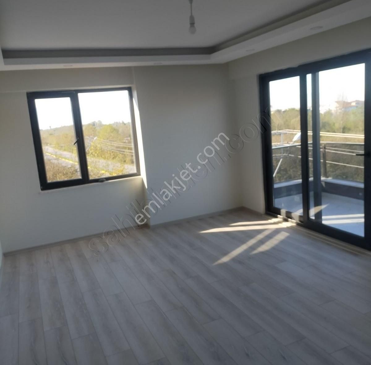 Hendek Yeni Satılık Daire HENDEK YENİ MH DE 2+ 1 93 M2 SALON MUTFAK AYRI LÜKS DAİRE