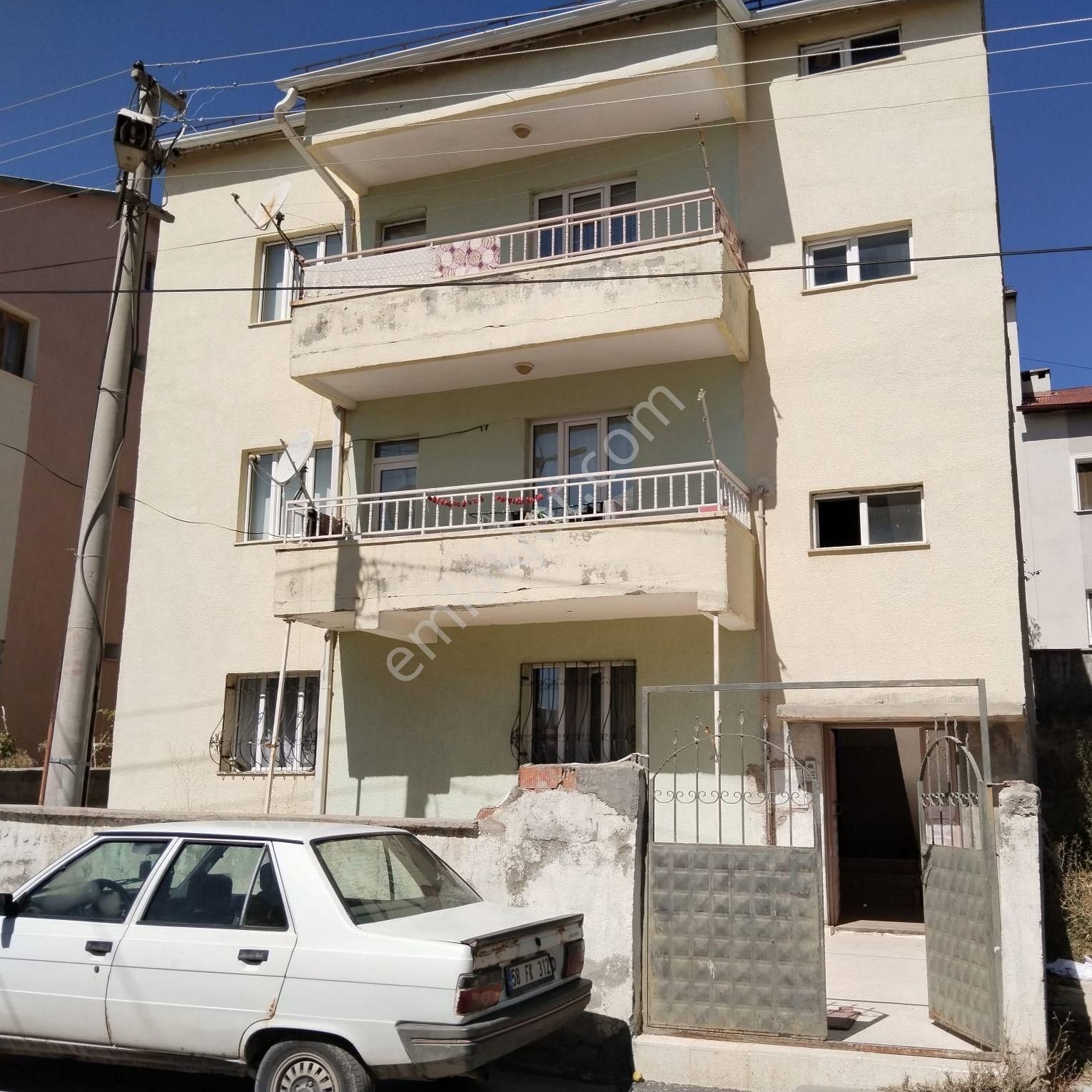 Sivas Merkez Fatih Kiralık Daire KARAHAN EMLAK'TAN EŞYALI KİRALIK DAİRE : 11.000₺🌈FATİH MAHALLESİNDE*GİRİŞ KAT*120 M²*3+1 EŞYALI