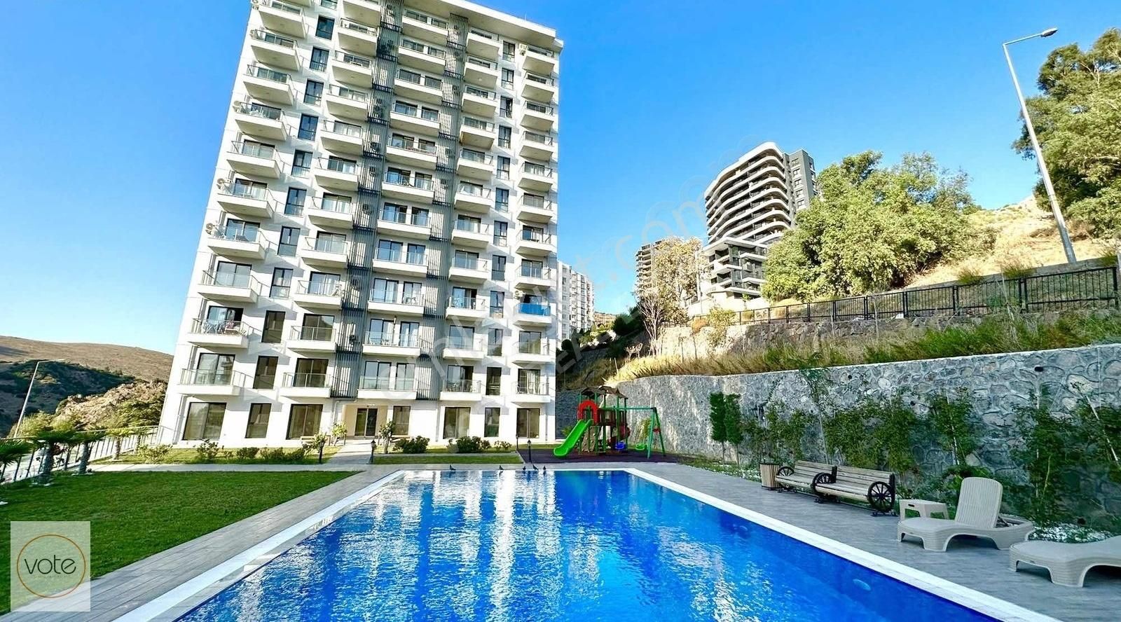 Çiğli Yakakent Satılık Daire PARK YAŞAM REZİDANS'TA, FULL EŞYALI, TAŞINMAYA HAZIR 1+1 DAİRE!