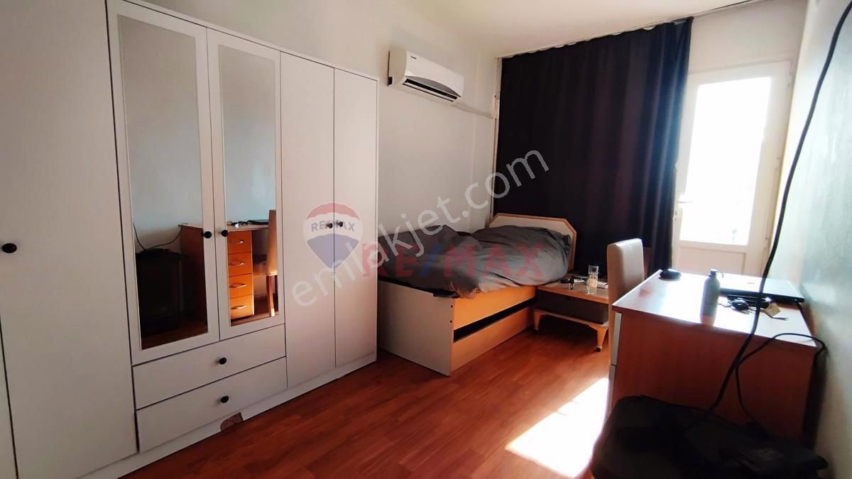 Buca Dumlupınar Satılık Daire BUCA DUMLUPINAR MAH. MERKEZİ KONUMLU ARA KAT SATILIK DAİRE