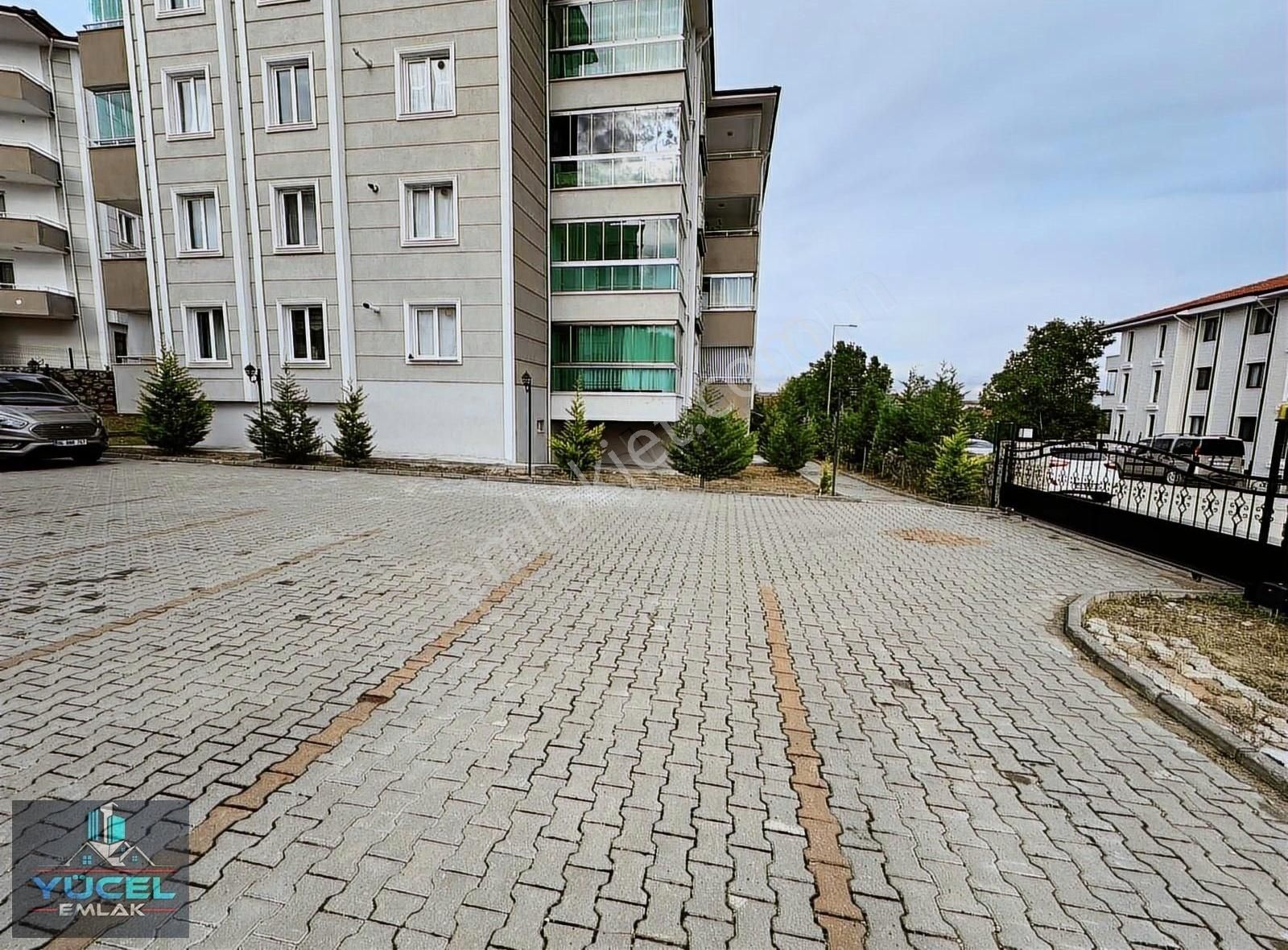 Safranbolu Esentepe Satılık Daire SAFRANBULU ESENTEPE'DE SATILIK 140 M2 DAİRE (MANZARALI)