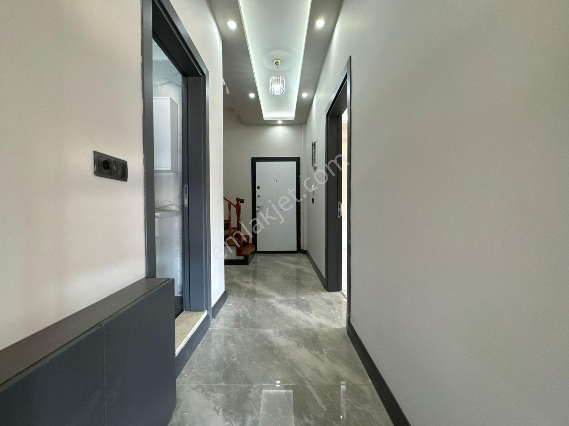 Güre'de, Ayrıcalıklı, Yeni Nesil,çok Şık Tasarımlı, 5+1 Müstakil - Görsel 6