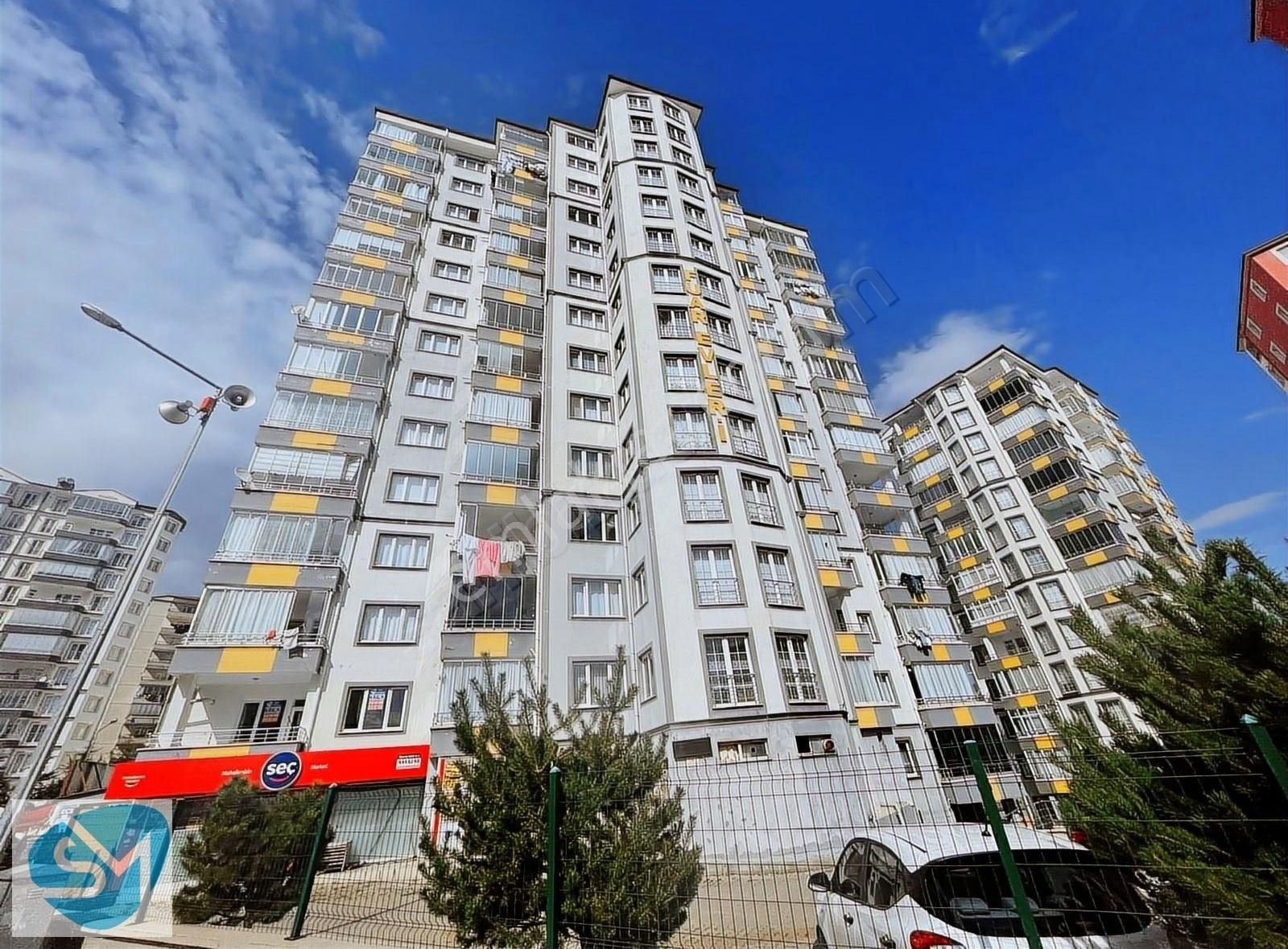 Yozgat Merkez Bilal Şahin Kiralık Daire OKUL VE MARKET YANINDA 3+1 ***SM GAYRİMNKUL'DEN***