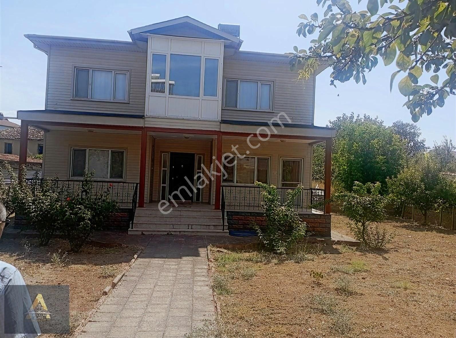 Gölpazarı Orta Satılık Villa sahibinden satılık Bilecik Gölpazarı orta mahallede