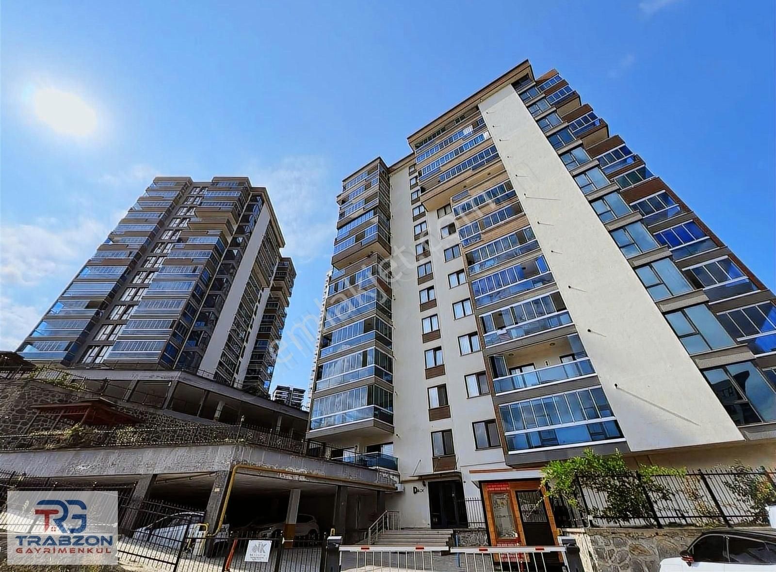 Ortahisar Yalıncak Satılık Daire VİRA PARK SİTESİNDE 4+1 FERAH SATILIK DAİRE