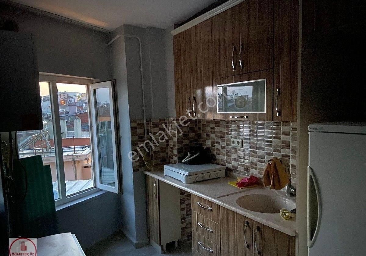 Karesi Yıldırım Kiralık Daire Balıkesir Eski Kuyumcular Mahallesınde Şehir Manzaralı Full Eşyalı Öğrenciye-memura Kiralıktır.