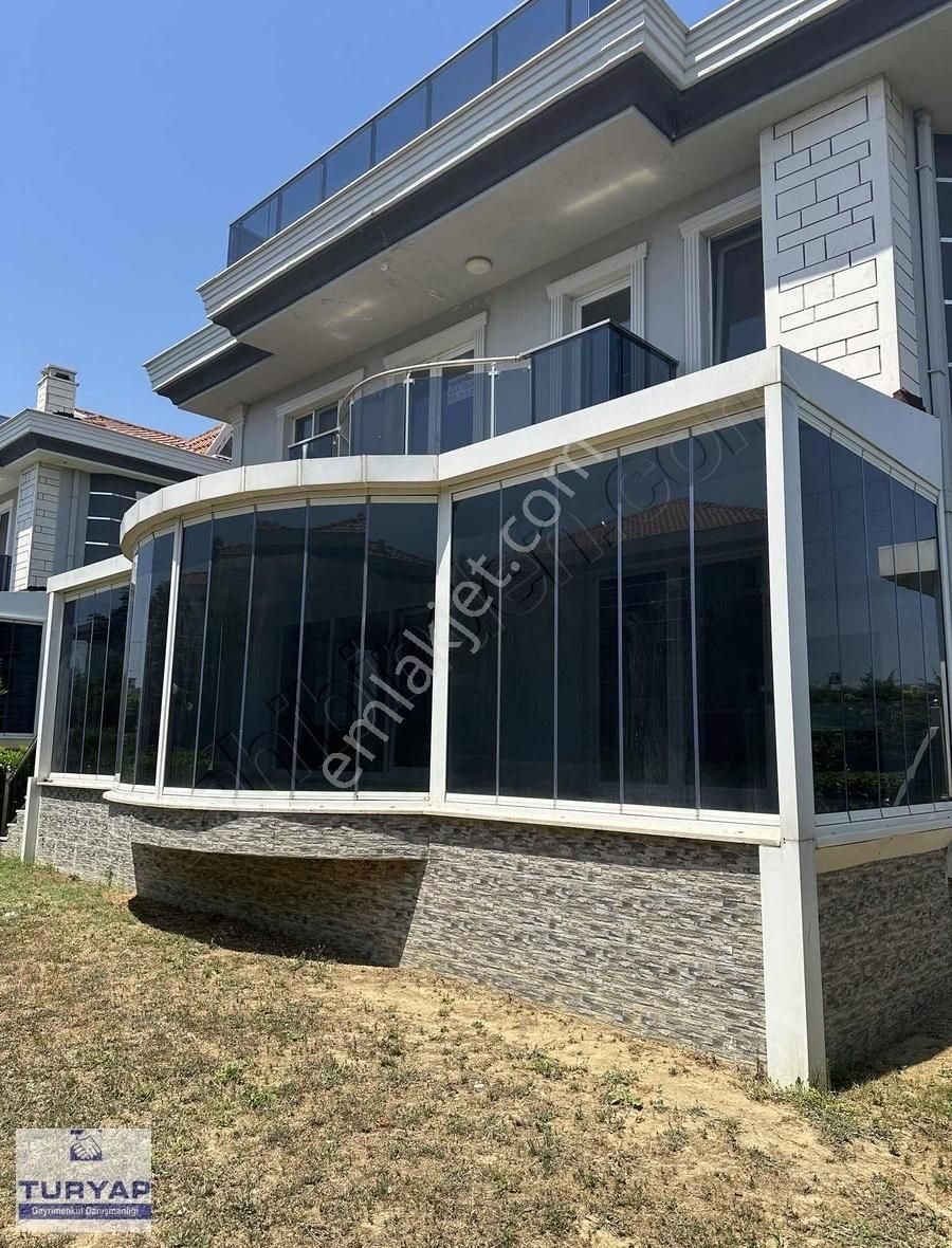 Silivri Cumhuriyet Kiralık Villa TURYAP'TAN ROYAL CİTY VİLLALARINDA KİRALIK 4 KATLI VİLLA