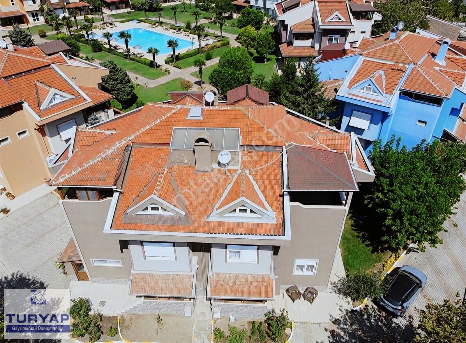 Celaliye De Pervilya Park Sitesinde Satılık Villa - Görsel 17