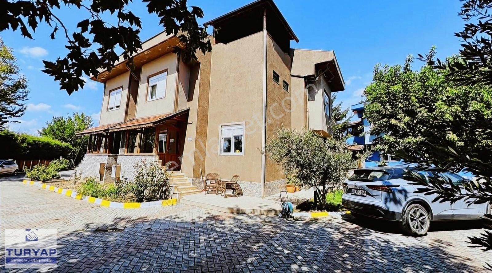 Celaliye De Pervilya Park Sitesinde Satılık Villa - Görsel 3