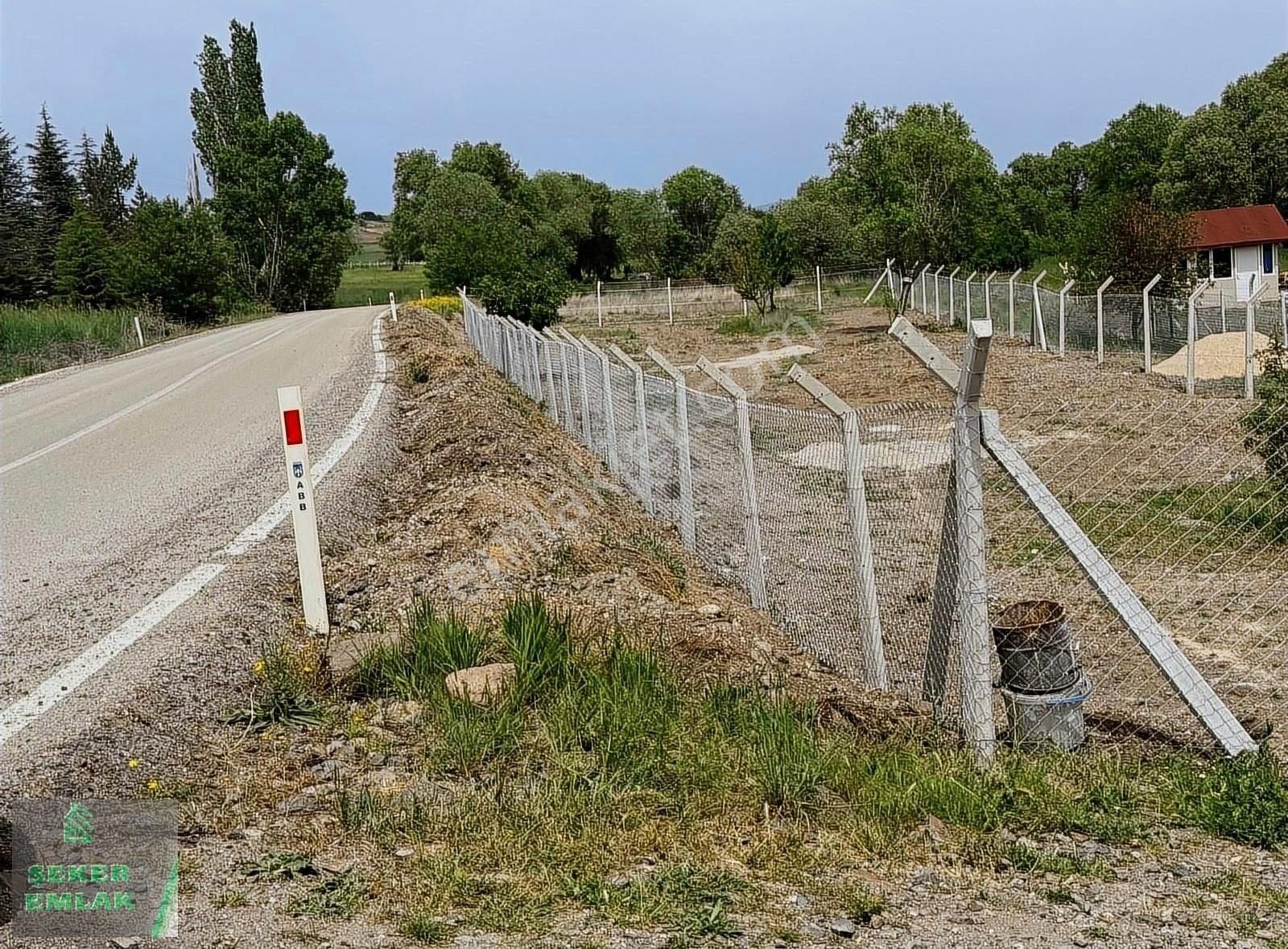 Ayaş Bayat Satılık Tarla Şeker Emlak'tan Ayaş Bayat'ta Satılık Arsa