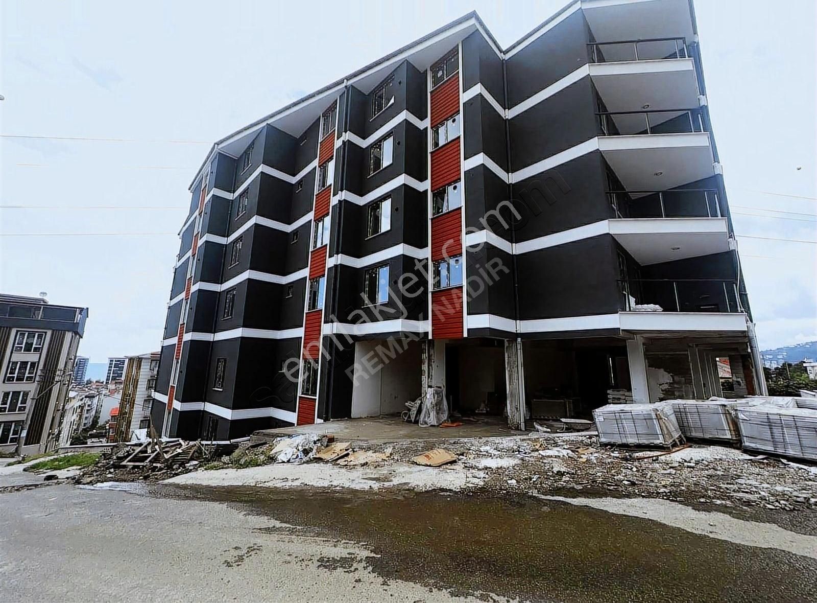 Giresun Merkez Teyyaredüzü Satılık Daire REMAX NADİRDEN TEYYAREDÜZÜ 3+1 BAHÇE KATI SATILIK DAİRE