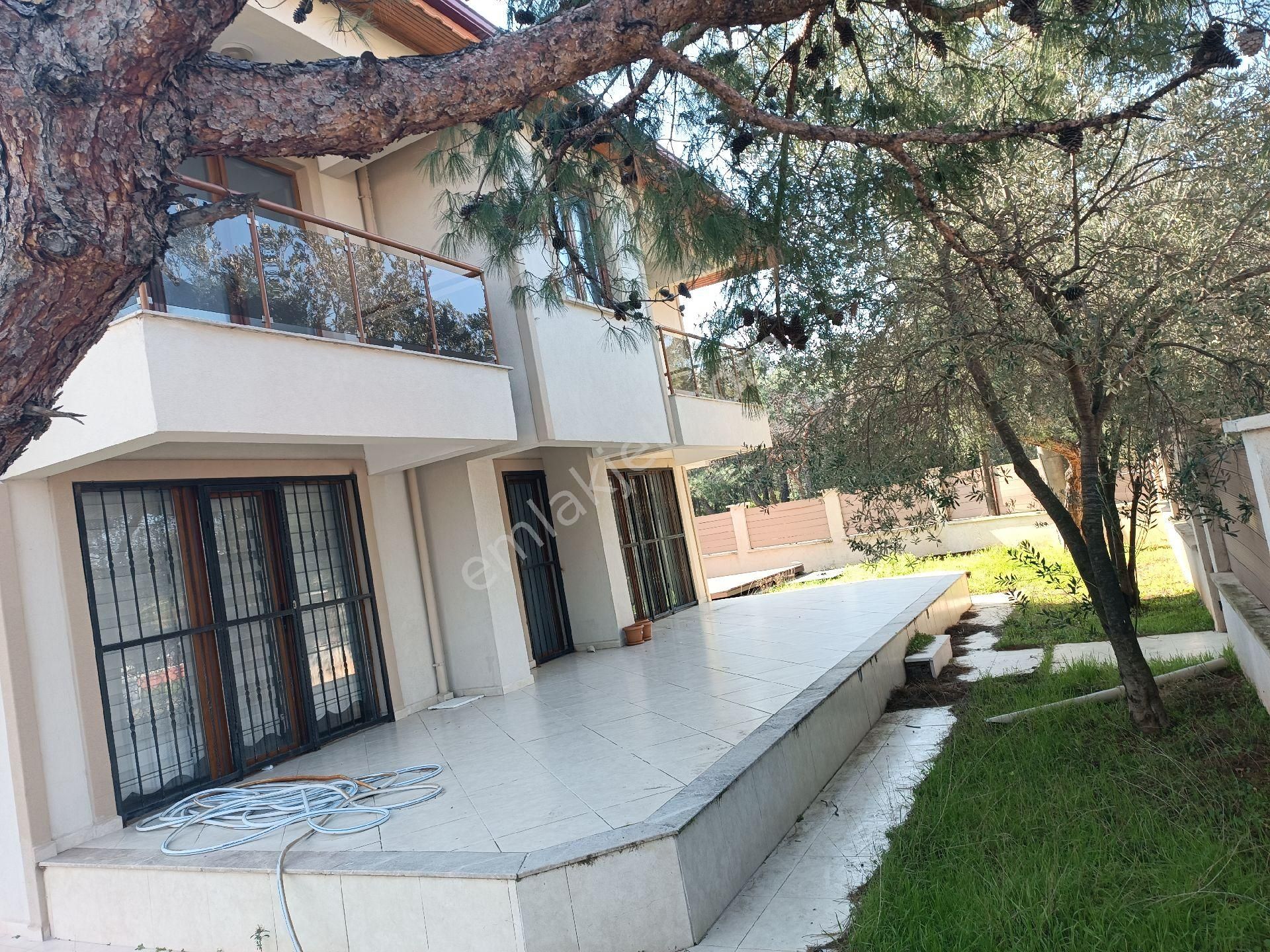 Ayvalık Küçükköy Satılık Villa AYVALIK SARIMSAKLİ DA SATLİK 5+1 VİLA 