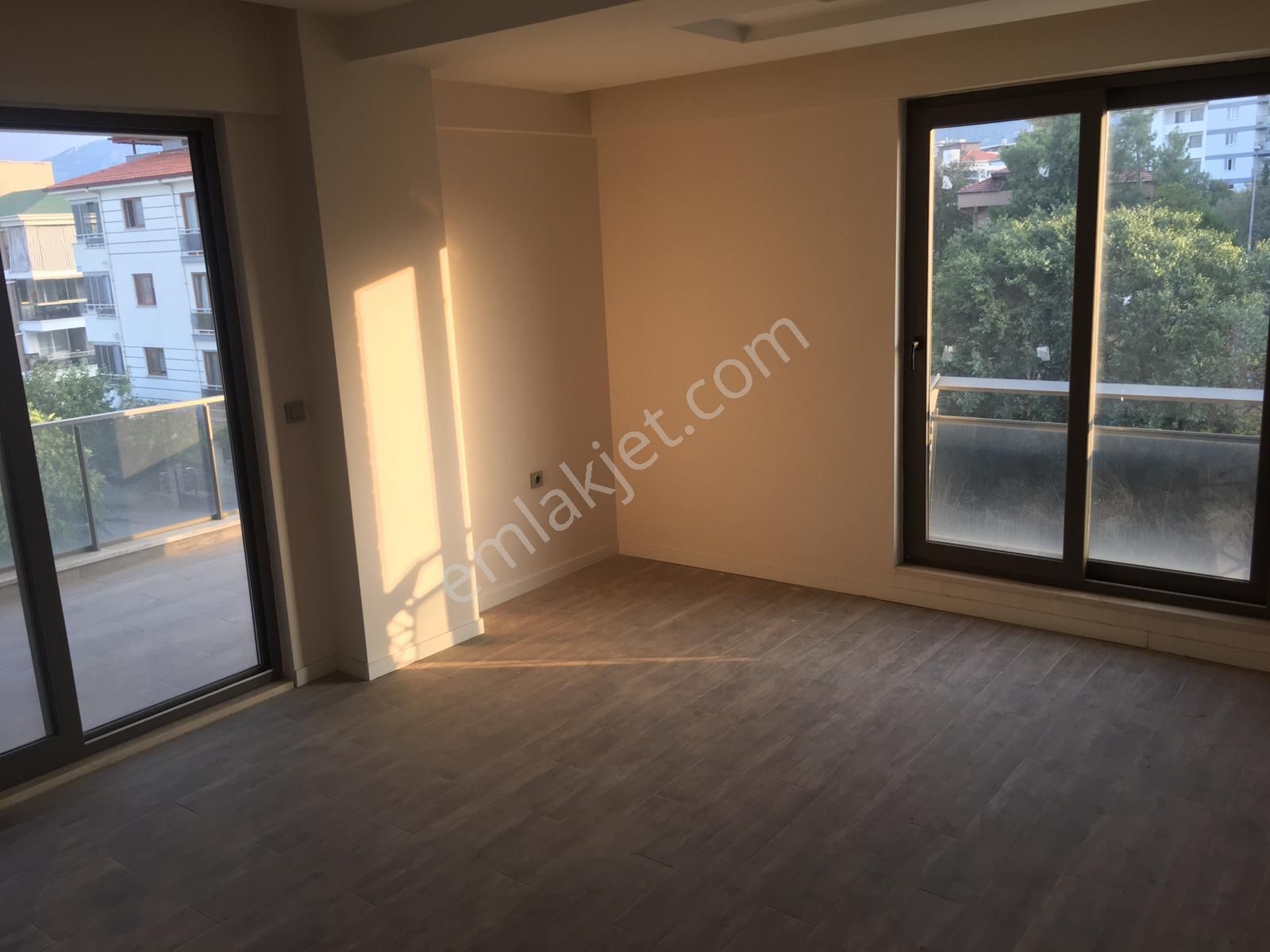 Merkezefendi Çakmak Kiralık Daire  ***ŞAHİN GAYRİMENKULDEN ÇAKMAK DA 2+1 KİRALIK DAİRE***