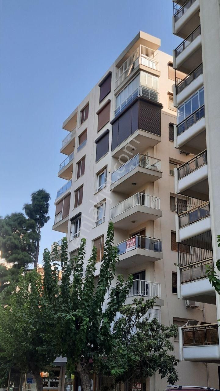 Konak Mimar Sinan Kiralık Daire Alsancak'da, İzmir Fuarı Karşısı... Eşyalı, Kiralık 3+1...