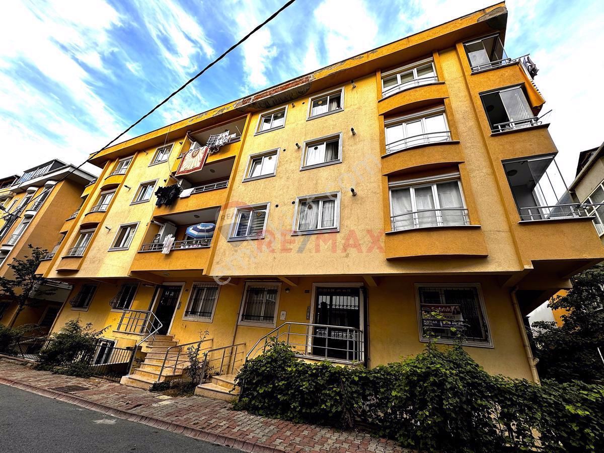 Çekmeköy Hamidiye Satılık Daire Çekmeköy Hamidiye Mh 2+1 Y.Giriş Satılık Daire İSKANLI Remax Masal