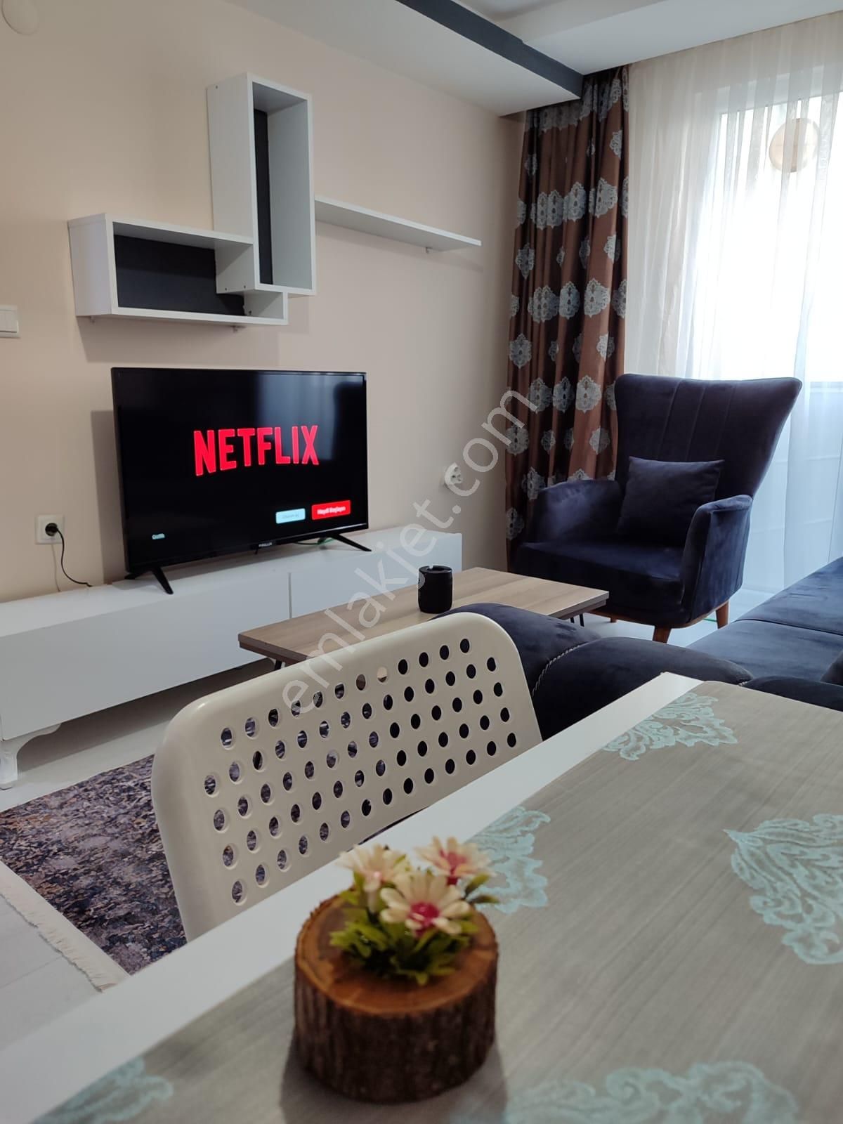 Atakum Da Sahile Çok Yakın 1+1 Klimalı Balkonlu Daireler - Görsel 5