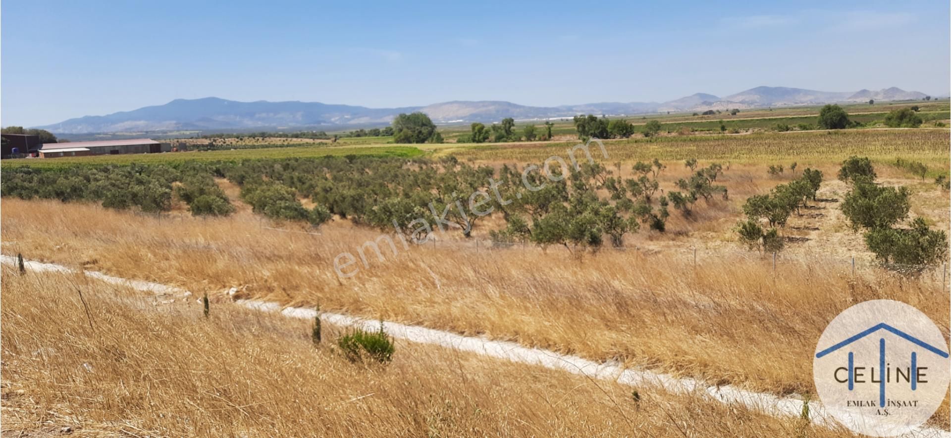 Bergama Zeytindağ Satılık Tarla  ÇANDARLI LİMANI BÖLGESİNDE OTOBAN YANINDA 9.3 DÖNÜM TARLA