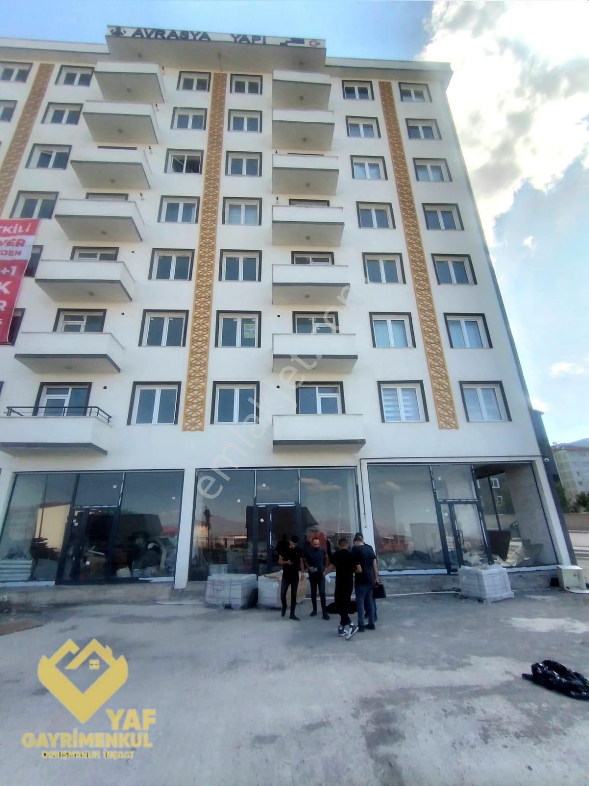 Şehrin Kalbinde Modern Yaşam: Palandöken'de Kiralık Rezidans - Görsel 12