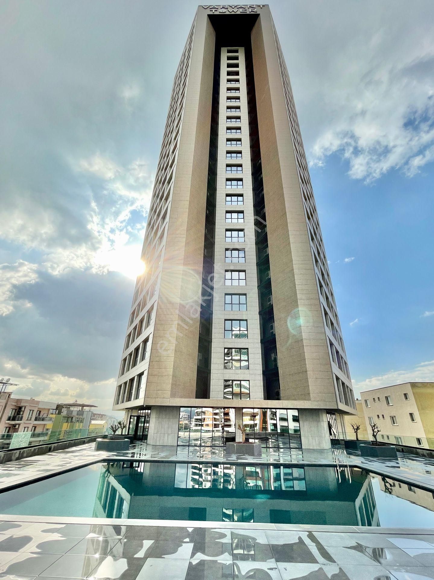 Bornova Rafet Paşa Satılık Daire Varyant Tower'da, 9. Kat, Kiracısız, 1+1 Daire 