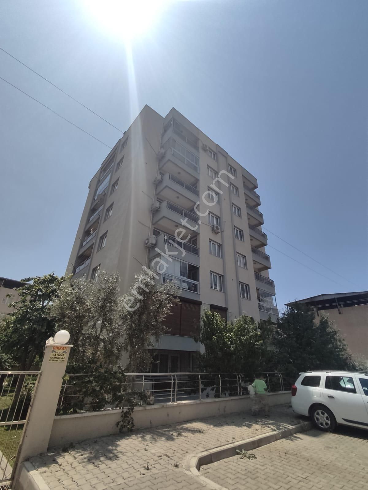 Bayraklı Manavkuyu Satılık Daire  MANAVKUYU MH DE ASANSÖRLÜ OTOPARKLI SİTE İÇİN DE SATILIK 3+1 DAİRE