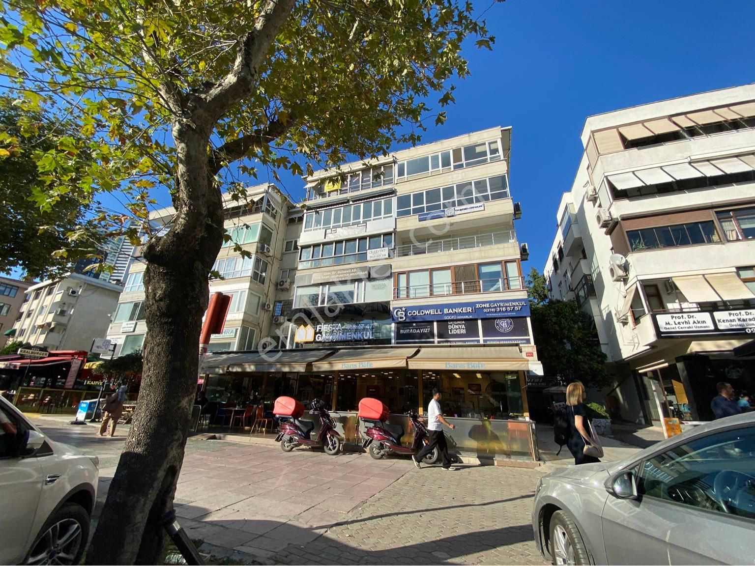 Kadıköy Göztepe Satılık Daire  ALKAYA'DAN SATILIK CADDE ÜZERİ DENİZ MANZARALI 3+1 NET 125m²