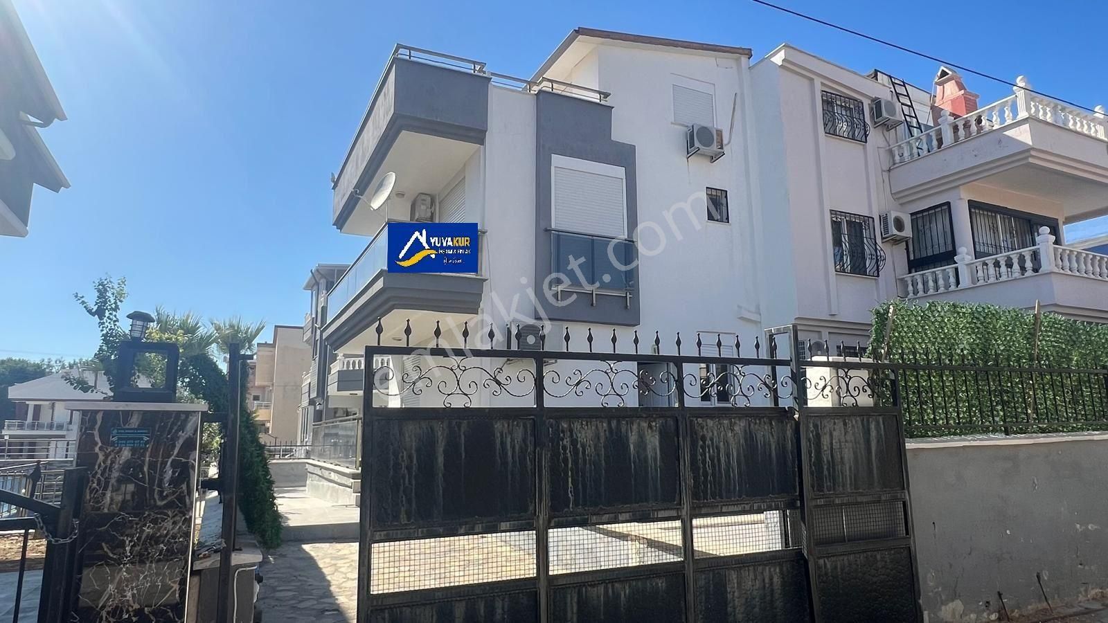 Didim Altınkum Satılık Villa  Aydın Didim Altınkum da Satılık 3+1 Havuzlu Villa