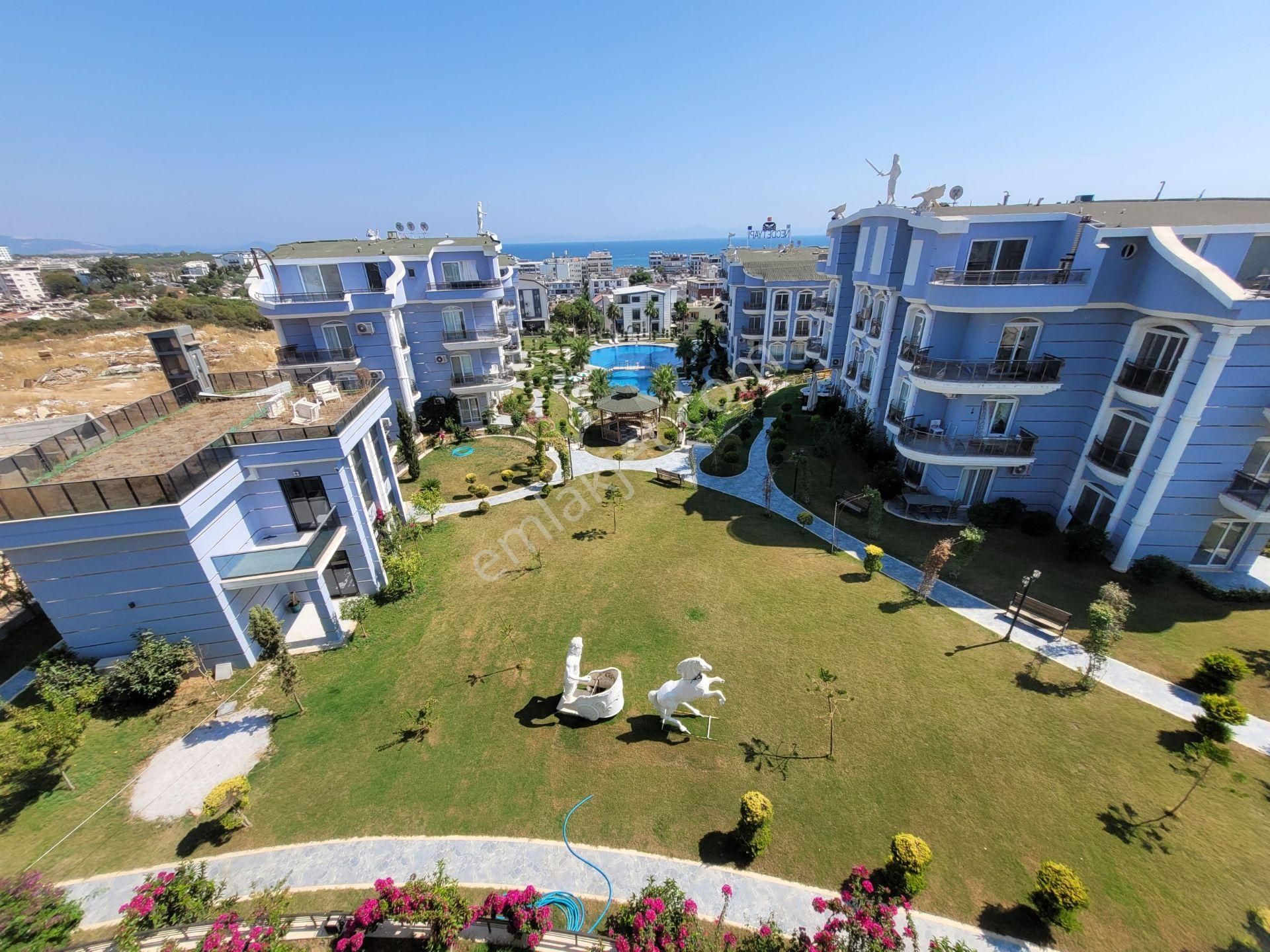 Didim Altınkumda Yeşil Ve Geniş Havuzlu Lüks Sitede 3+1 Dubleks - Görsel 6