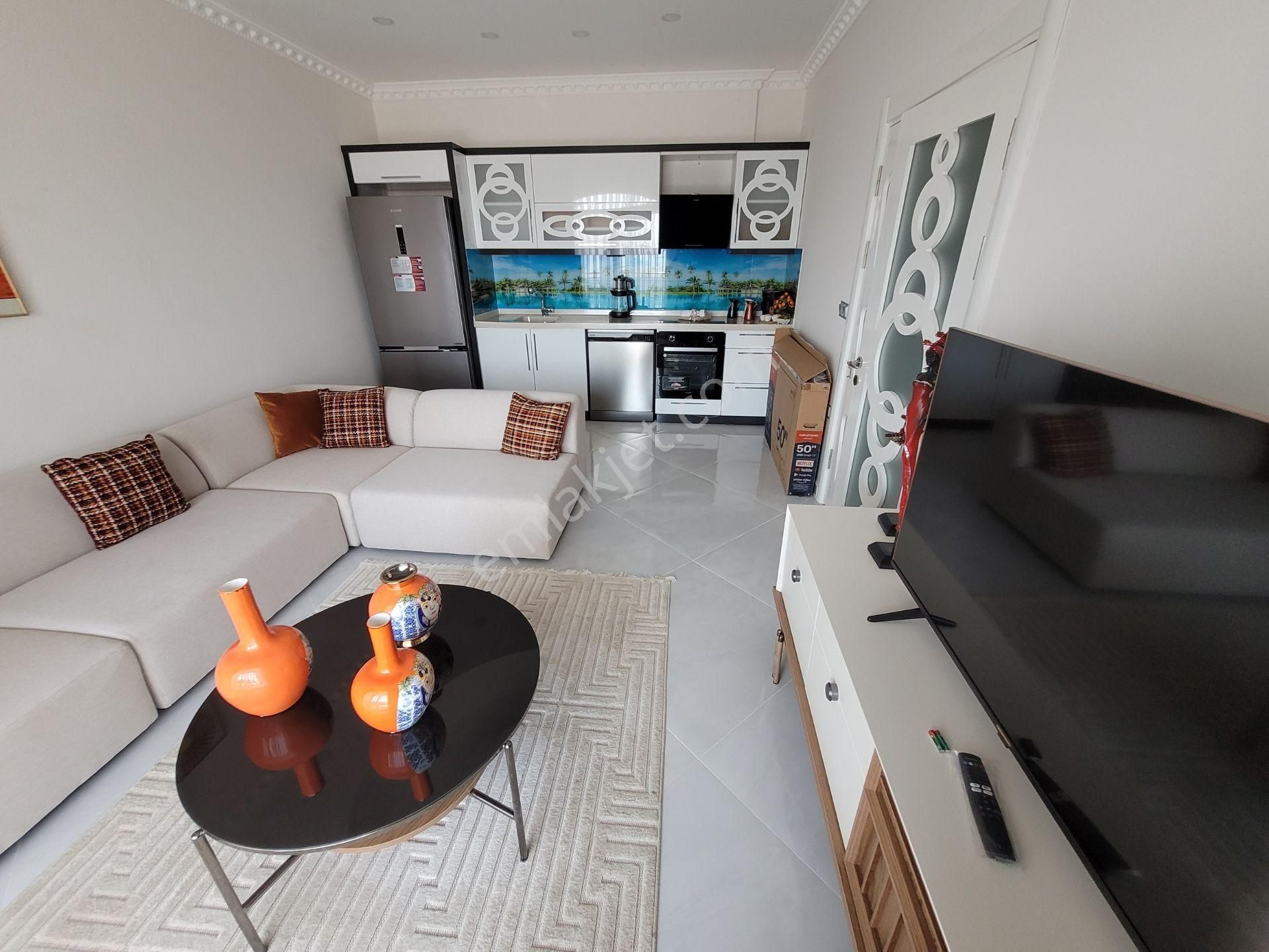 Didim Altınkumda Yeşil Ve Geniş Havuzlu Lüks Sitede 3+1 Dubleks - Görsel 15