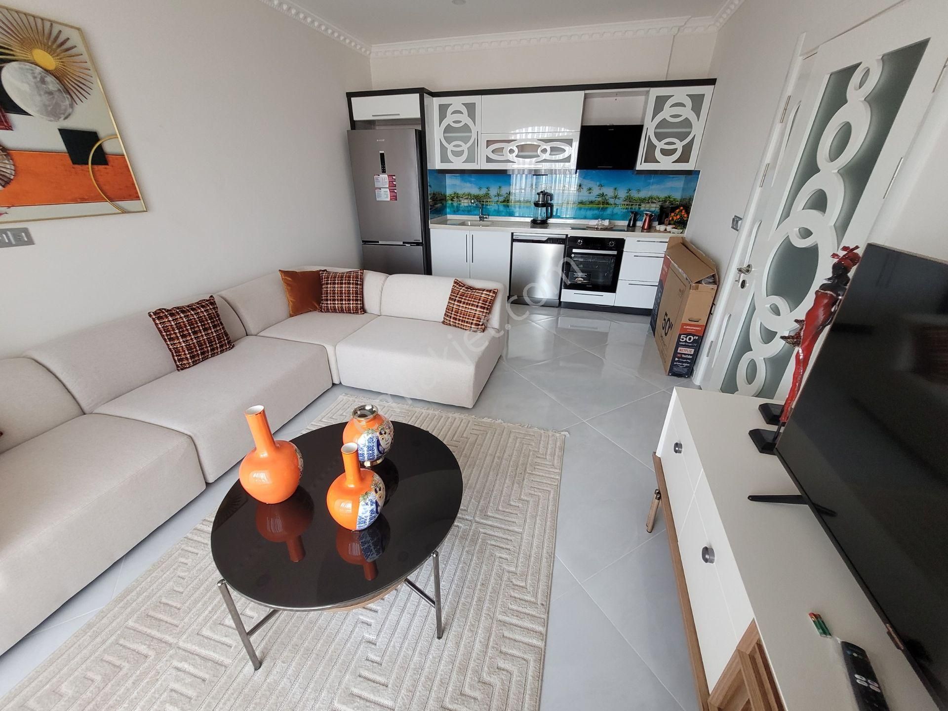 Didim Altınkumda Yeşil Ve Geniş Havuzlu Lüks Sitede 3+1 Dubleks - Görsel 16