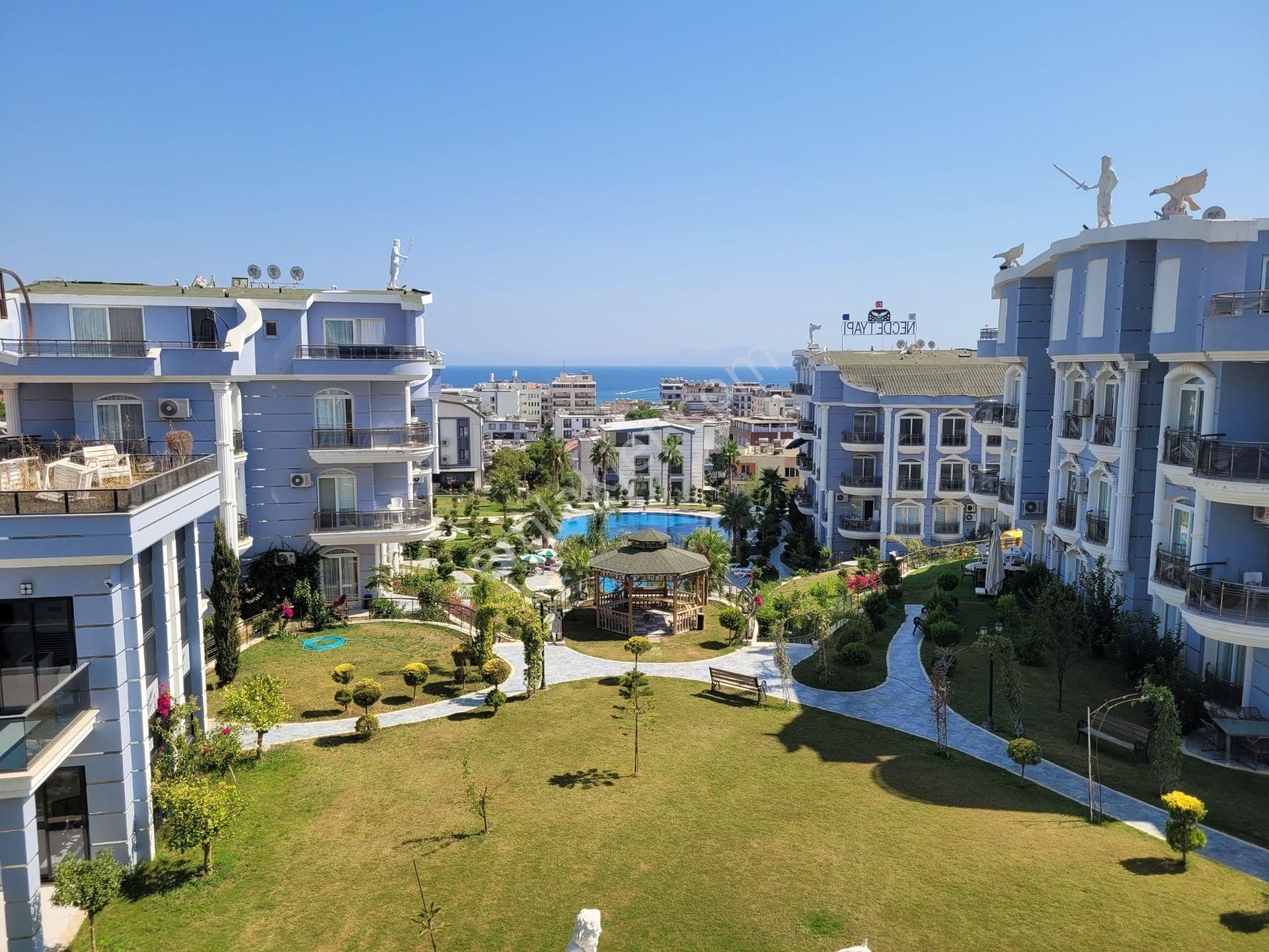 Didim Altınkumda Yeşil Ve Geniş Havuzlu Lüks Sitede 3+1 Dubleks - Görsel 24