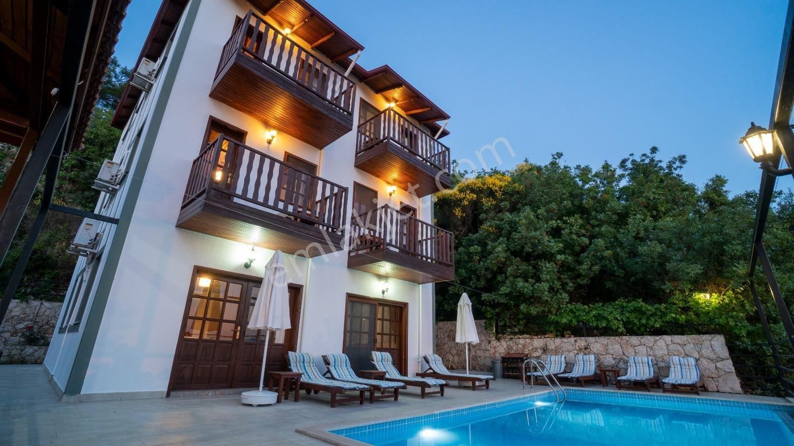 Kaş İslamlar Satılık Villa Antalya -Kaş -İslamlar'da Satılık İkiz Villa