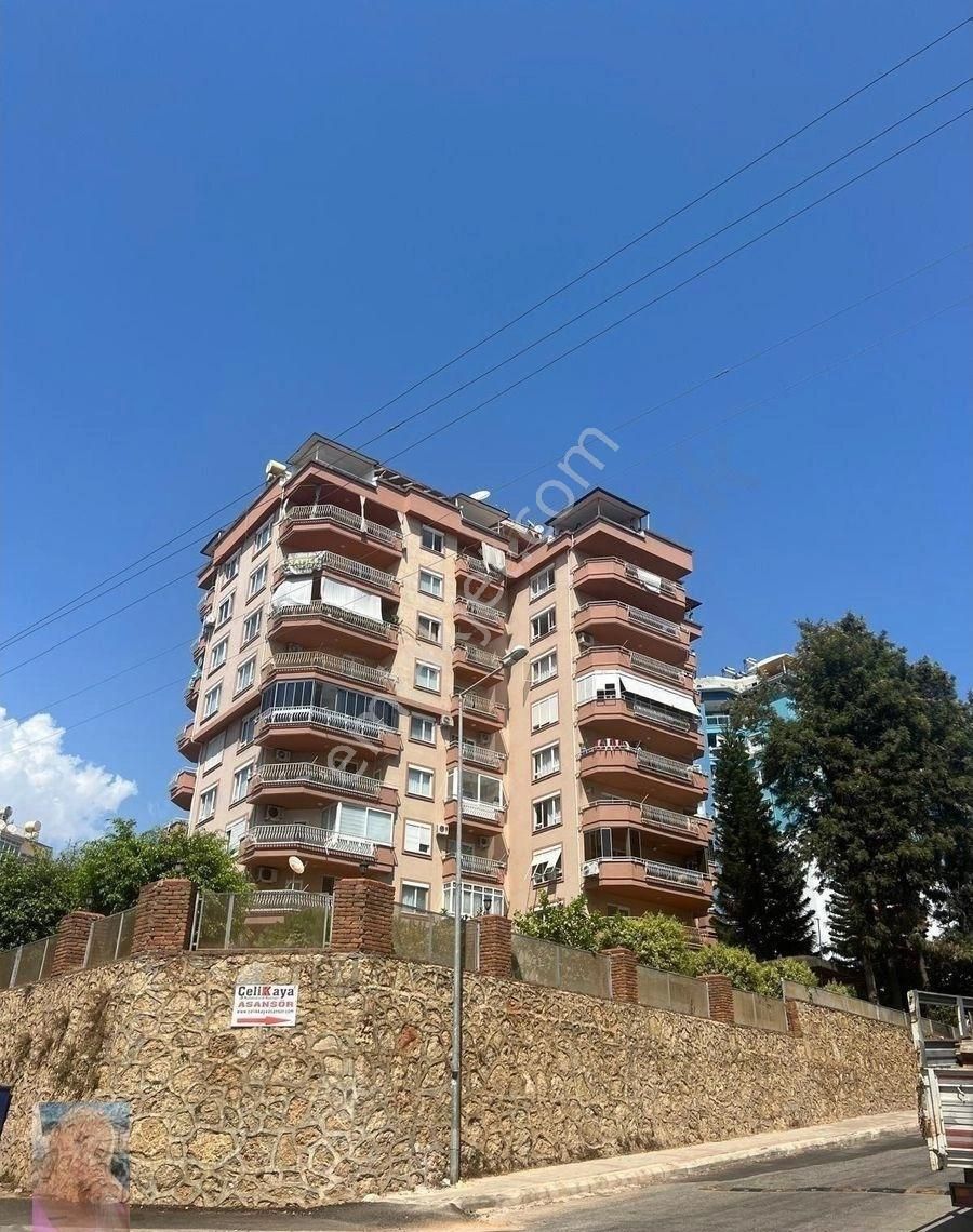 Alanya Tosmur Satılık Daire TOSMUR MAHALLESI’NDE 2+1 SİTE İÇİ HAVUZLU SATILIK DAİRE