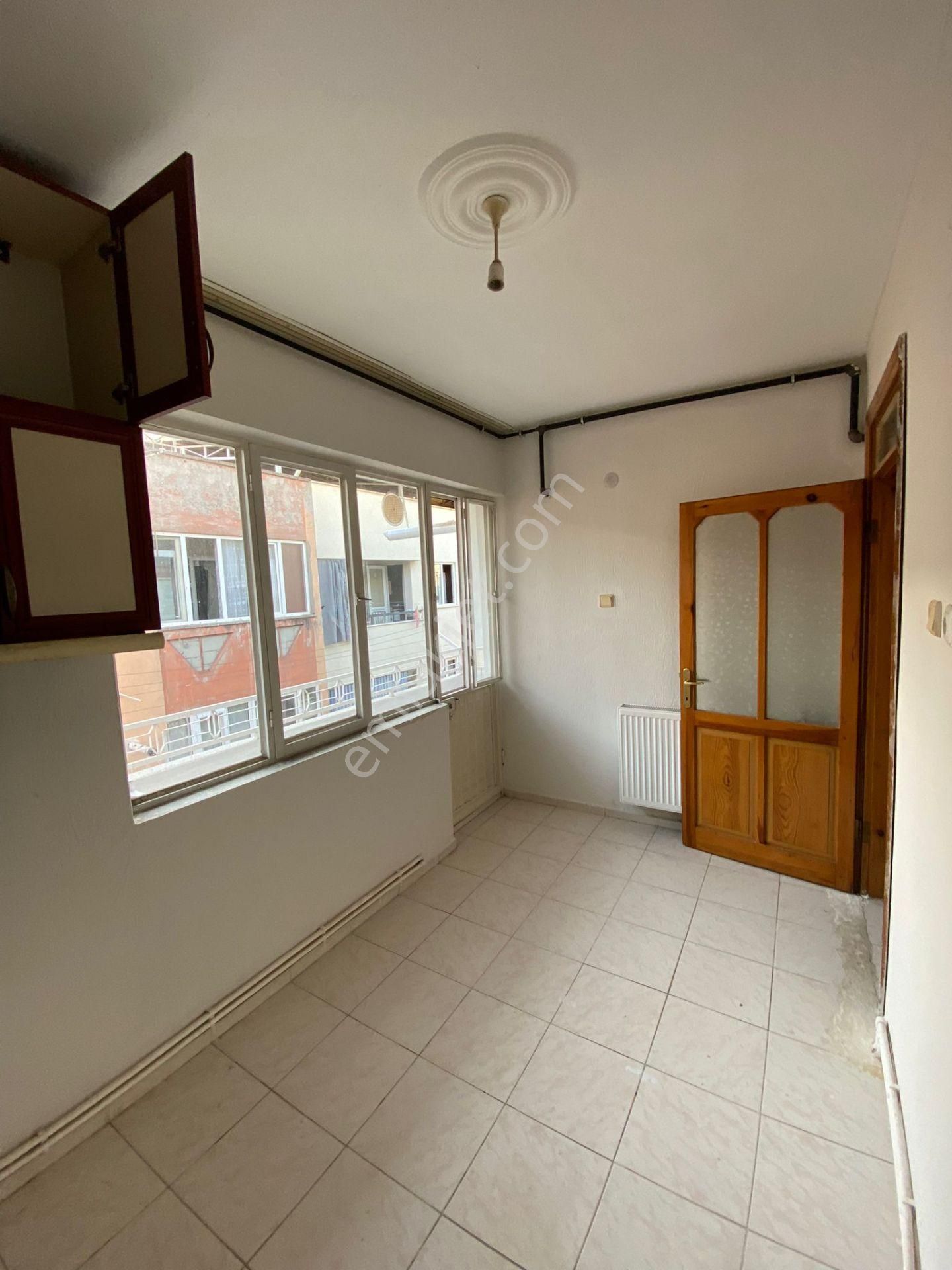 Özkaya Gayrimenkul'den Kurtuluş Mah.2+1 Kiralık Daire - Görsel 3