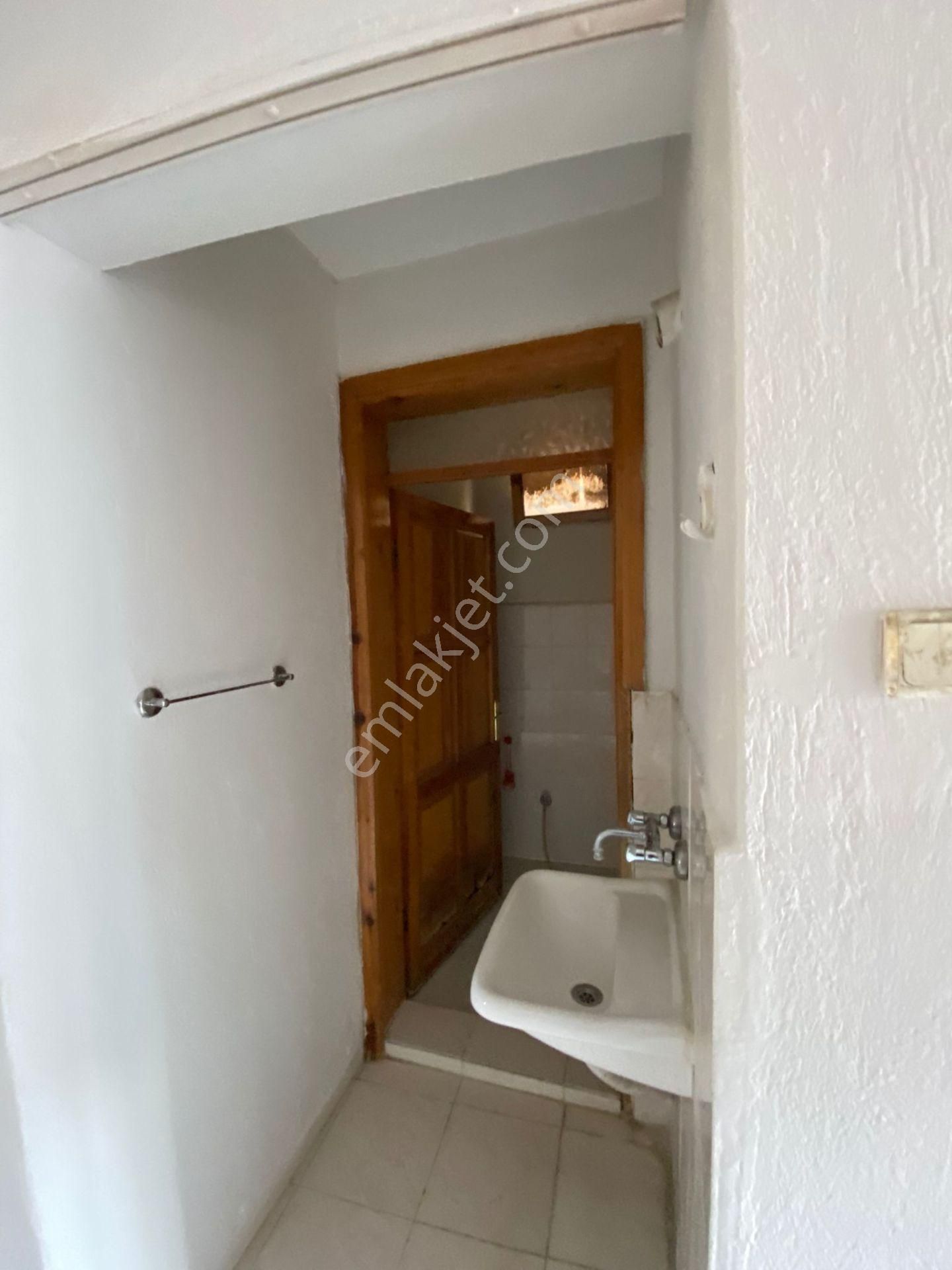 Özkaya Gayrimenkul'den Kurtuluş Mah.2+1 Kiralık Daire - Görsel 9