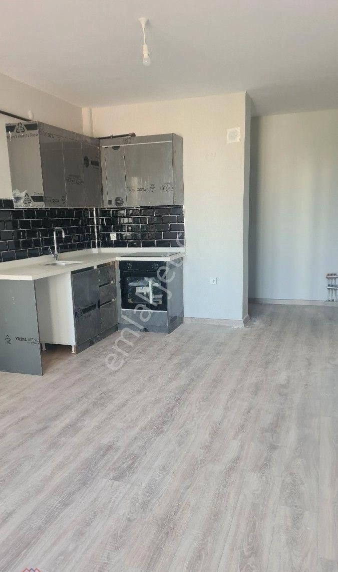 Çorlu Alipaşa Kiralık Daire Kervanci Rezidans 2 Kiralık 1+1 Esyasiz Daire