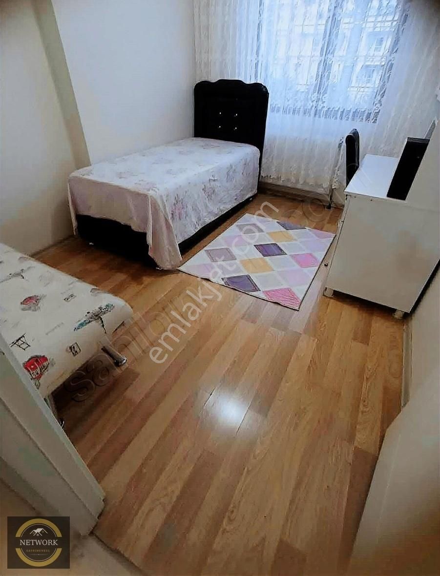 Bağlar Bağcılar Satılık Daire NETWORK GAYRİMENKULDEN GÖLETLİ PARK CİVARI SATILIK 4+1 DAİRE