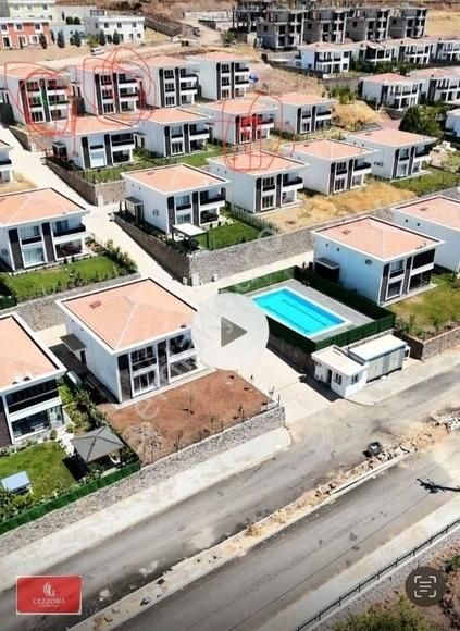 Yenişehir Yolaltı Satılık Villa SAKLI VAD VİLLA 5÷1 SATILIK