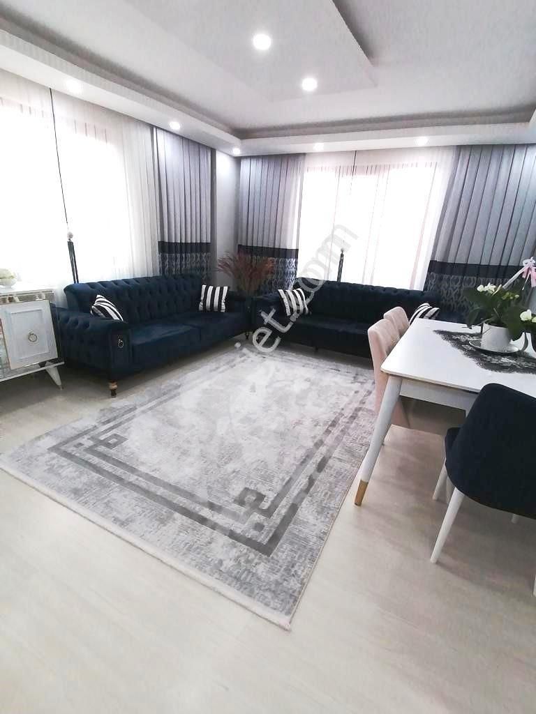 Pendik Esenyalı Satılık Daire SATILIK DAİRE      2+1