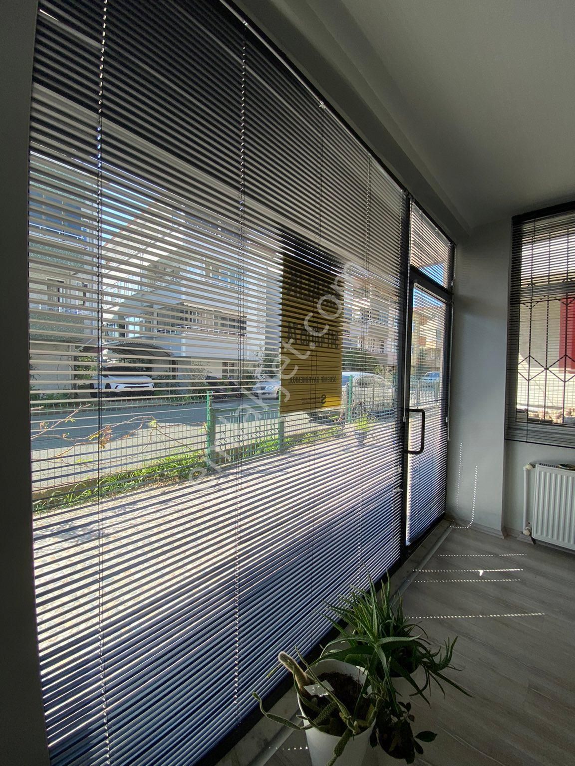 Akyazı Mah.kiralık 50 M2 İşyeri Nezih Lokasyon