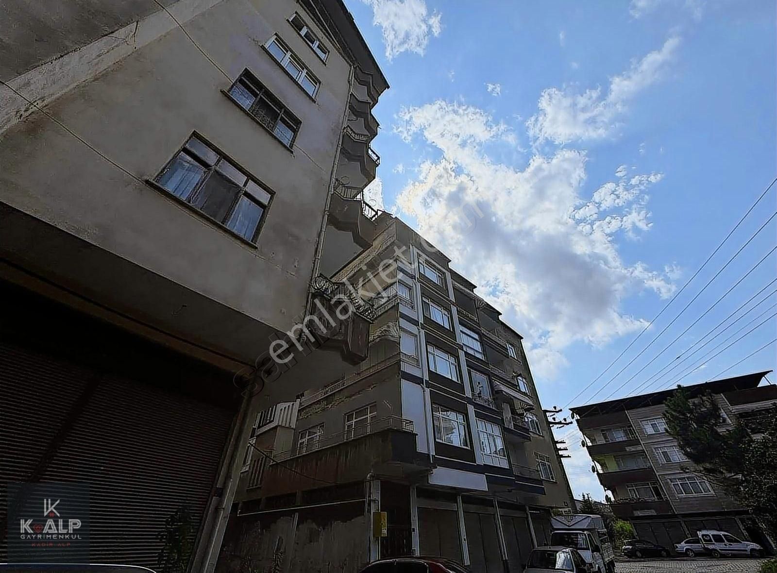 Çarşamba Orta Satılık Daire ORTA MAHALLE BULUTOĞLU MEVKİİNDE SATILIK 2+1 ARAKAT DAİRE