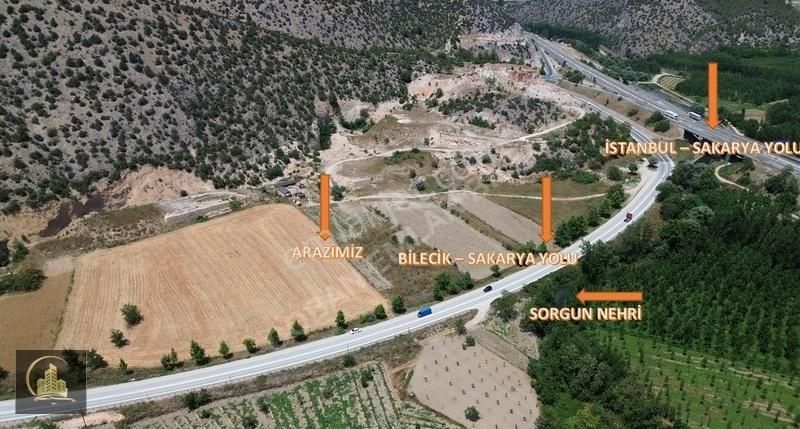 Bilecik Merkez Gülümbe Köyü (Gülümbe Mücavir Dışı) Satılık Bağ & Bahçe ÇOBAN EMLAK & GAYRIMENKULDEN VEZİRHAN YOLU ÜZERİNDE 1988M² BAHÇE