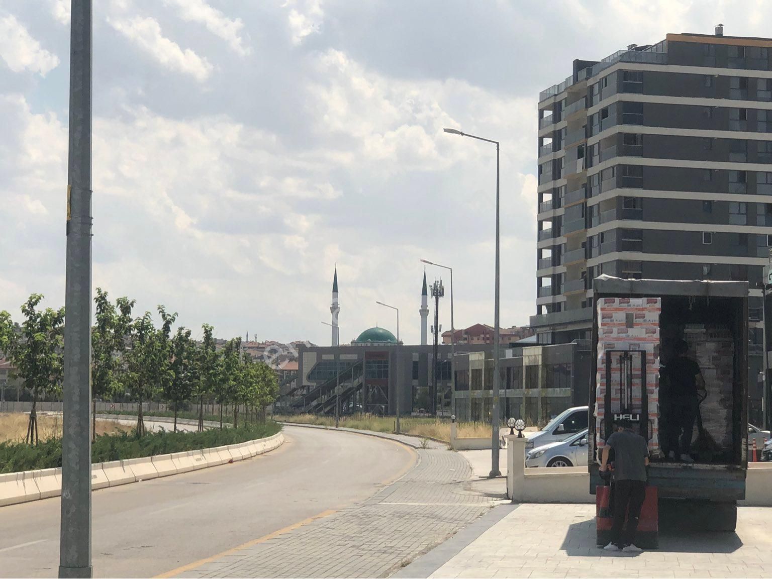 Etimesgut Yeşilova Kiralık Dükkan & Mağaza Yeşilova Mah Her işe Uygun 254m net Dükkan&Mağza&Depo